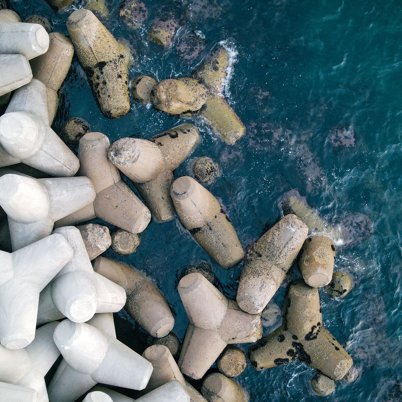 Conflict Resolution and Mediation in Maritime Workplace