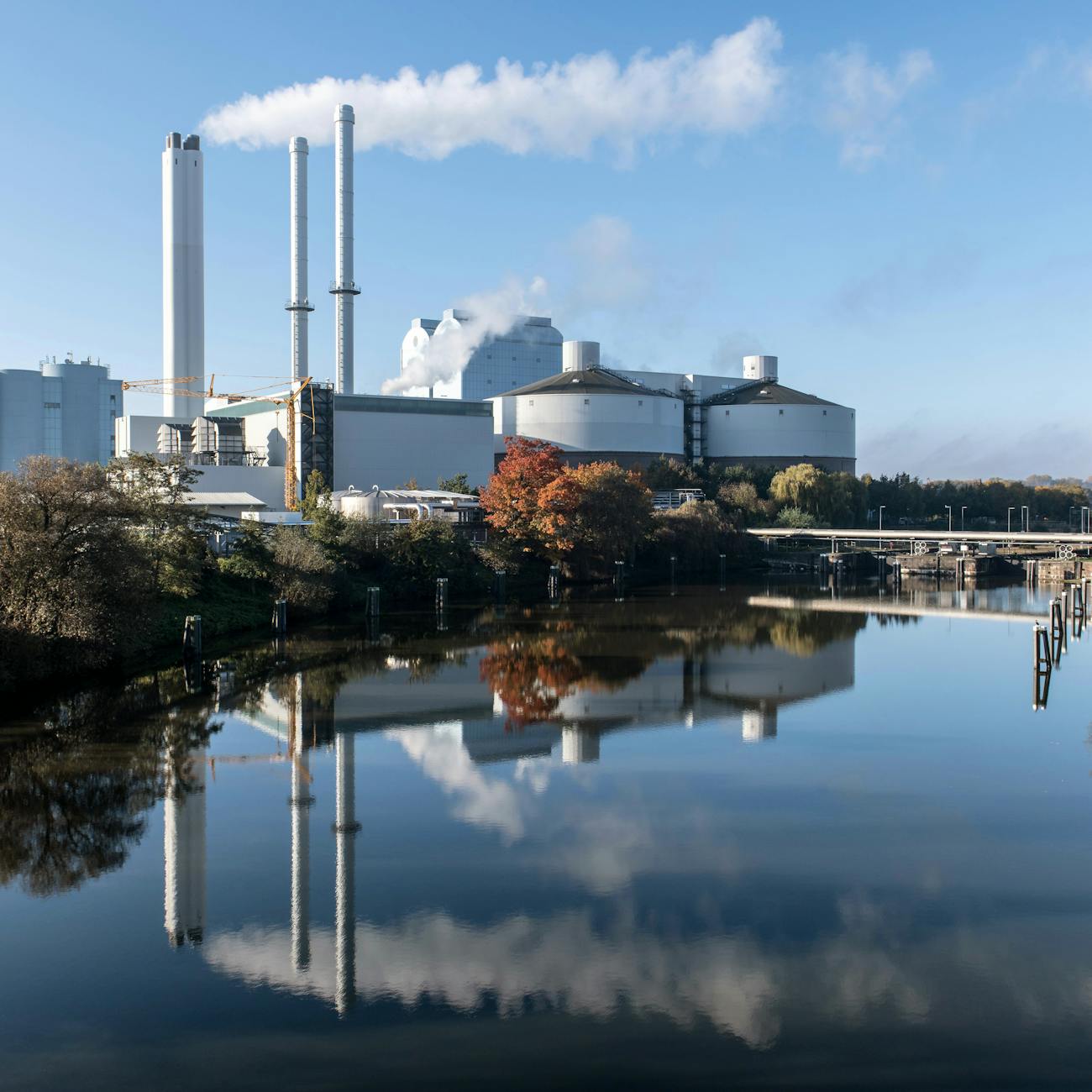 Advanced Electrochemistry for Batteries
