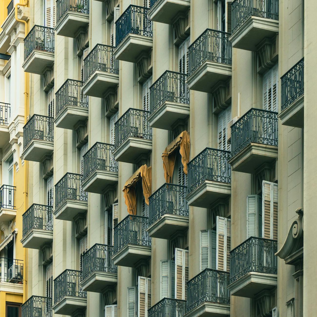 Machine Learning Applications in Hotel Management  