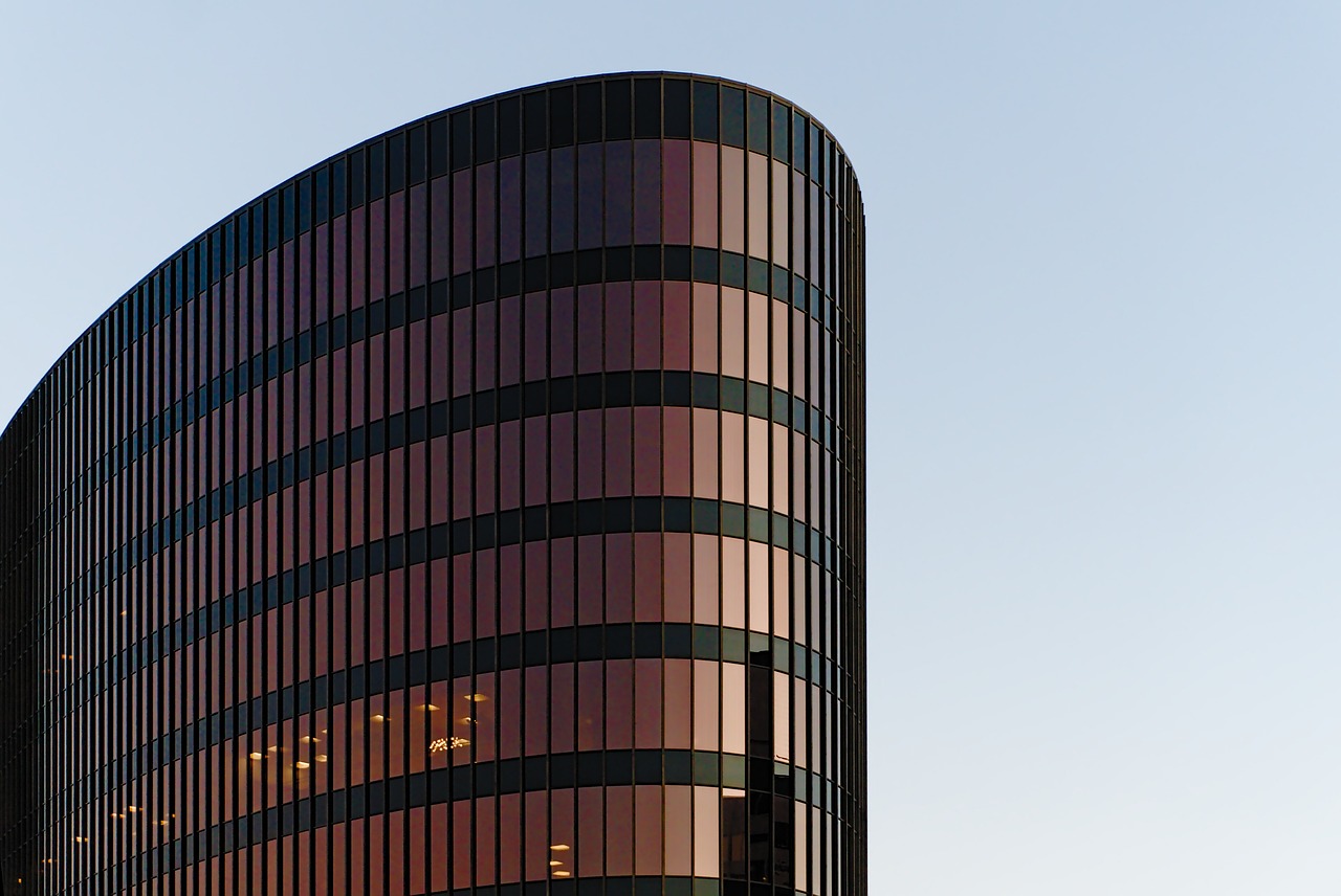 Fire Safety Engineering in Tall Buildings