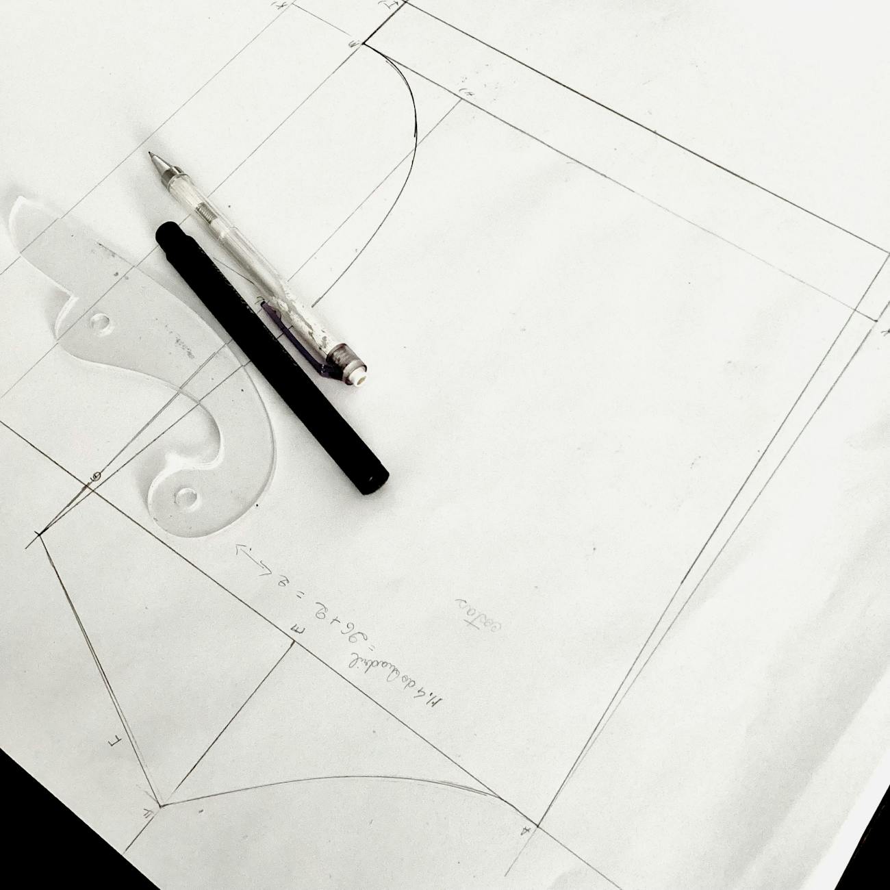 AI Tools and Techniques for Fashion Analytics