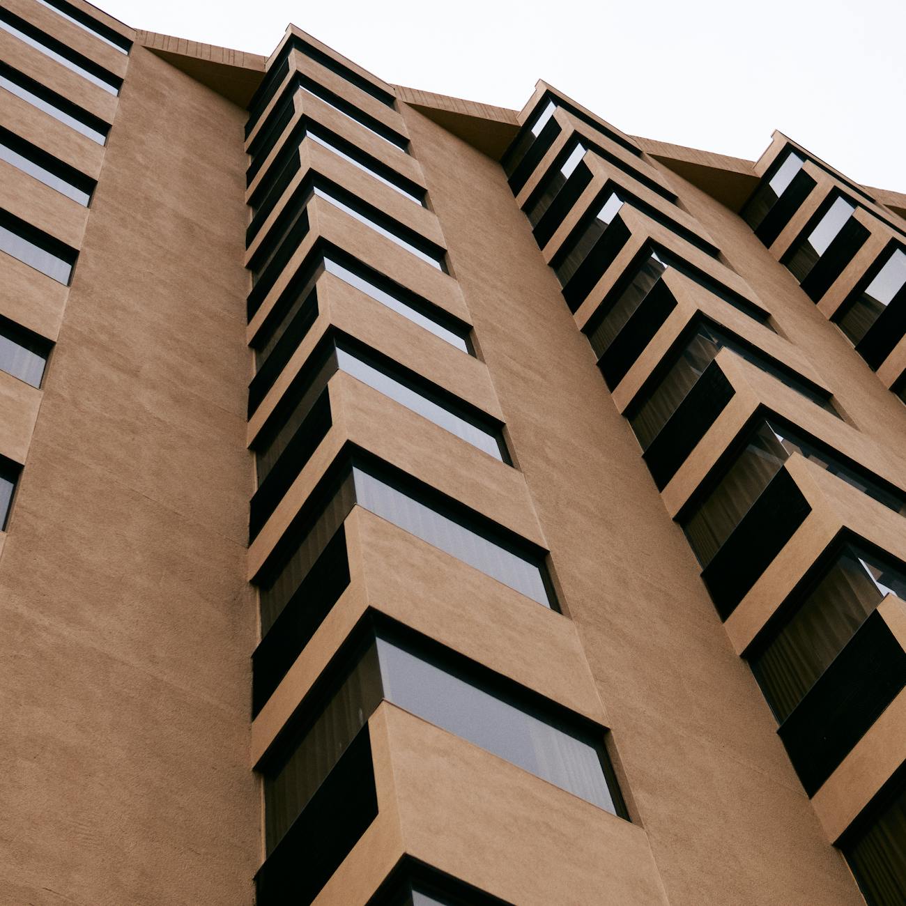 Hotel Real Estate Law and Contracts