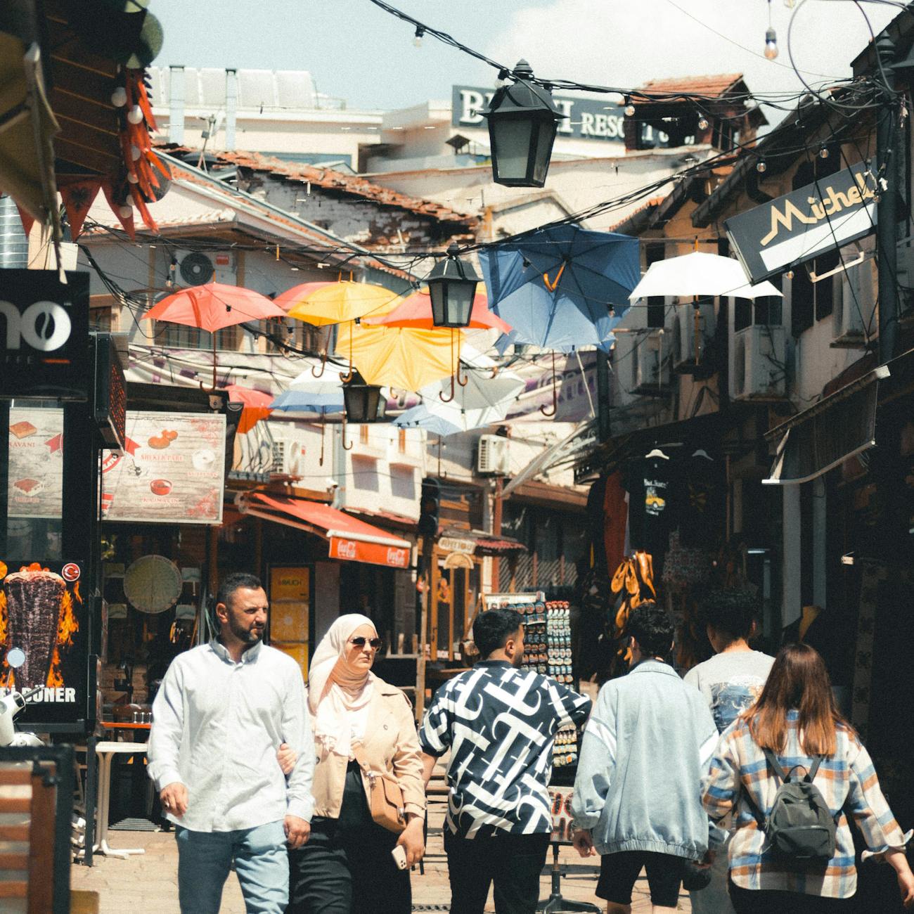 Identifying Target Markets and Buyers