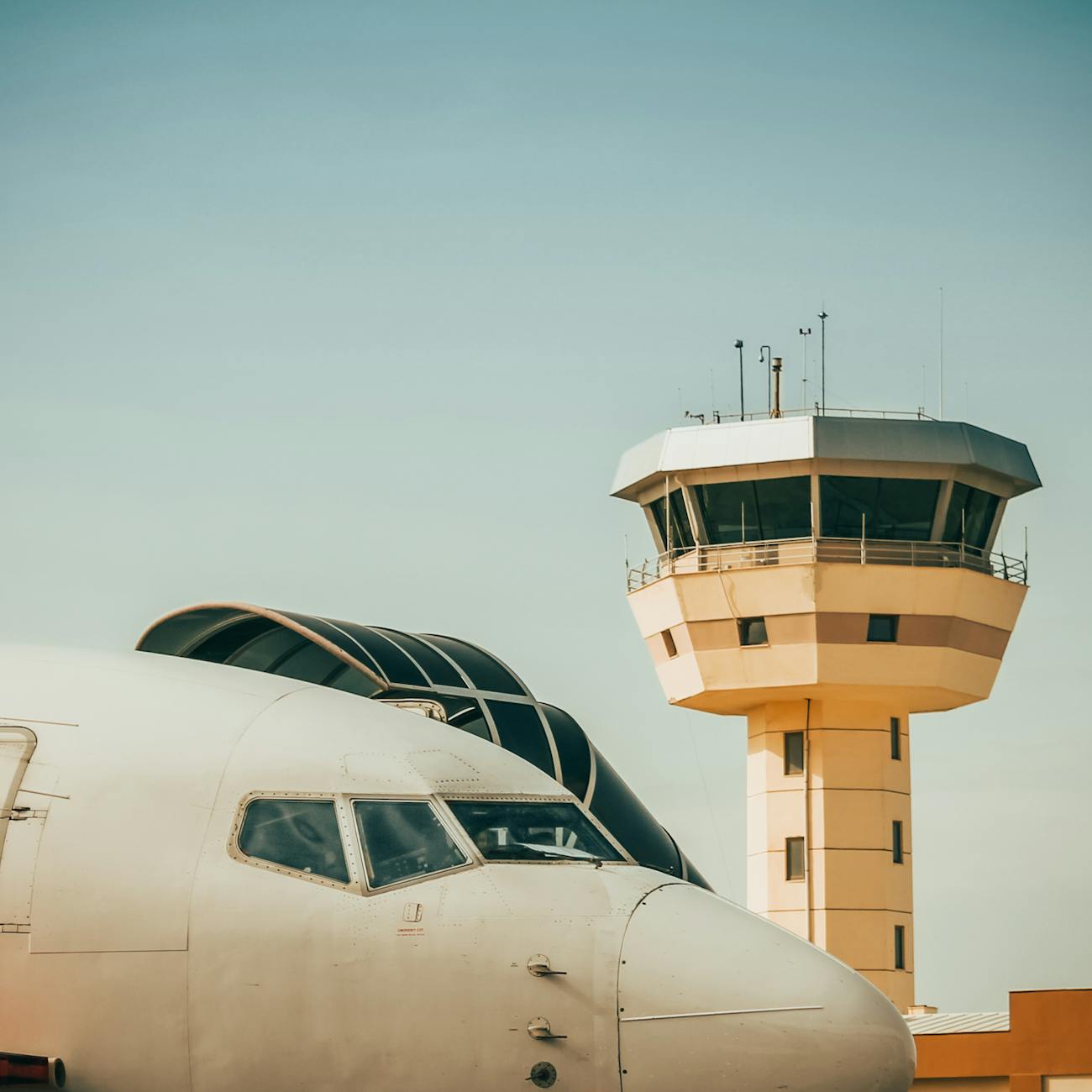 Optimization and Decision Making in Aerospace with AI