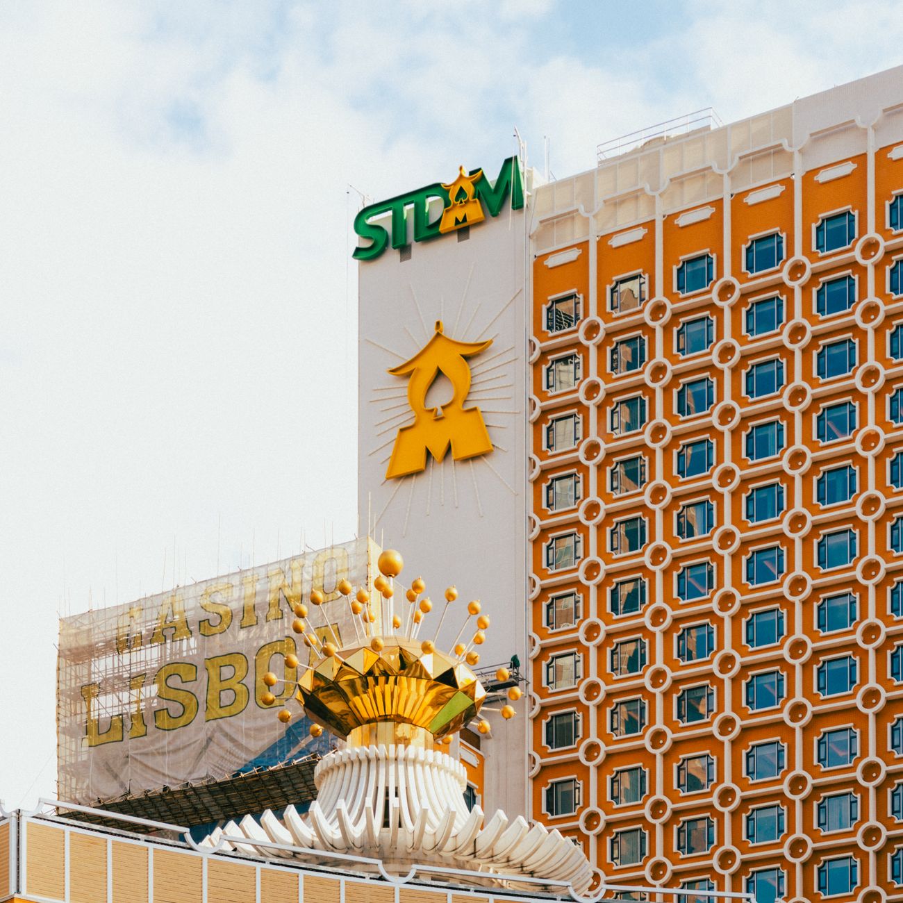 Hotel investment fundamentals