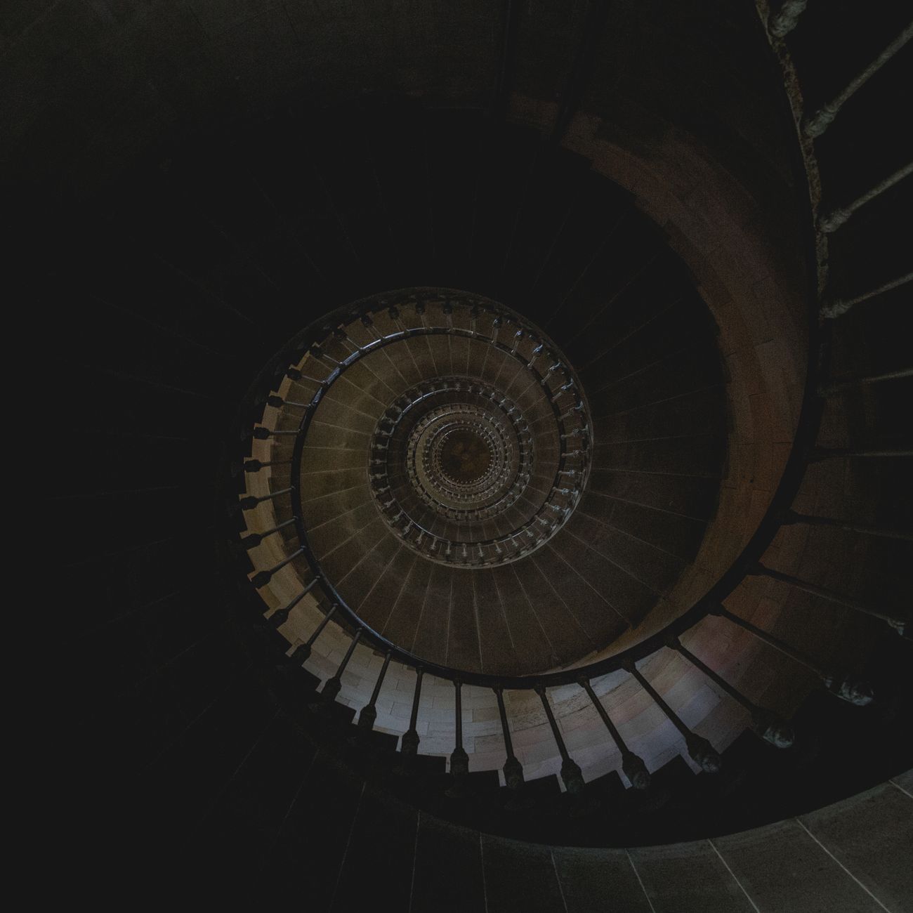 Safety and Crisis Management in Psychedelic Therapy