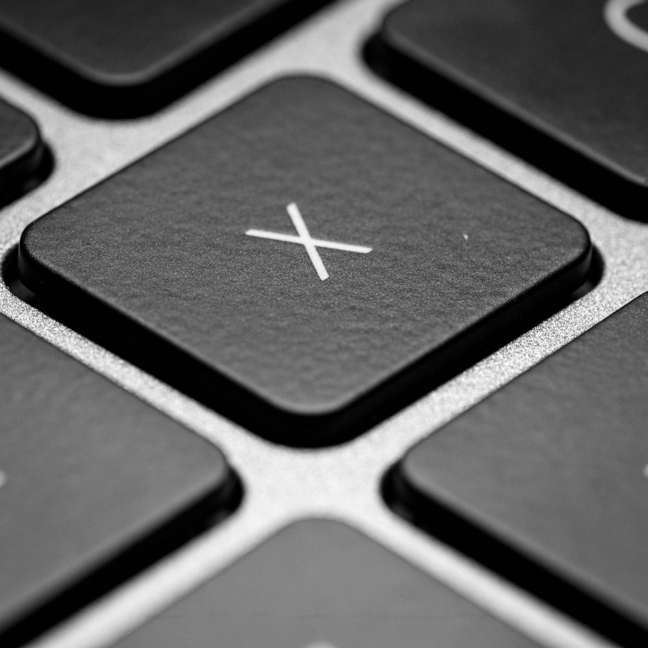 Technology and Crisis Management