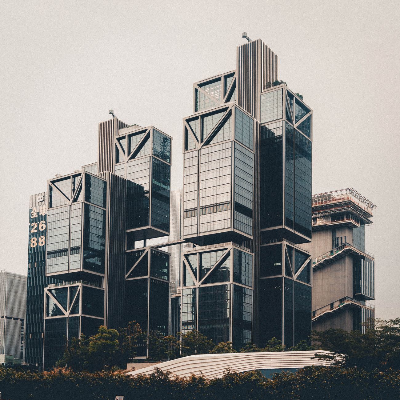 Performance‑Based Design of Tall Buildings