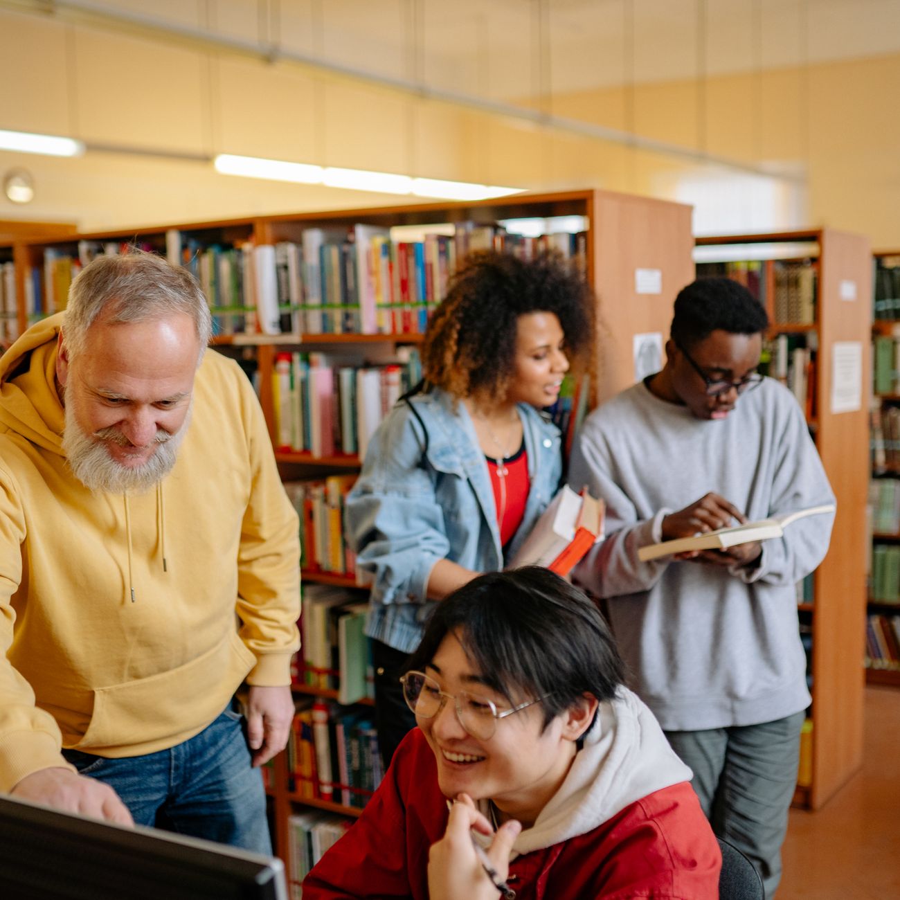 Pedagogical Approaches to Multicultural Mathematics